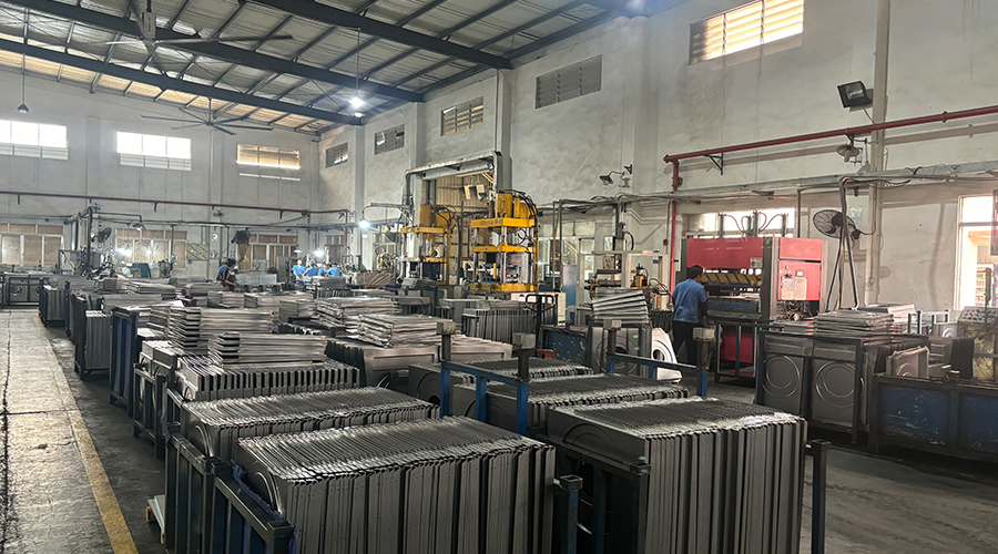 東南亞訂單再創新高：金環電器高效交付12個柜滾筒烘干機