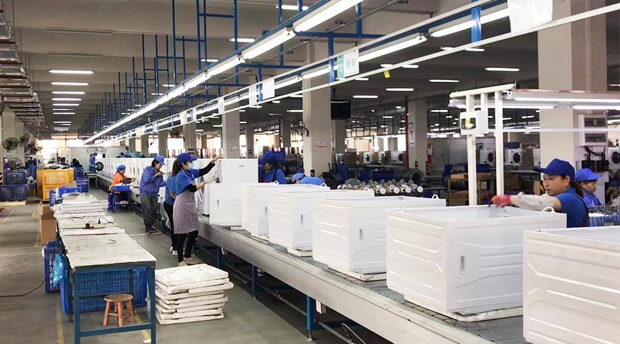 專(zhuān)業(yè)且專(zhuān)注！裝配車(chē)間開(kāi)展客戶(hù)松下滾筒衣服烘干機(jī)生產(chǎn)